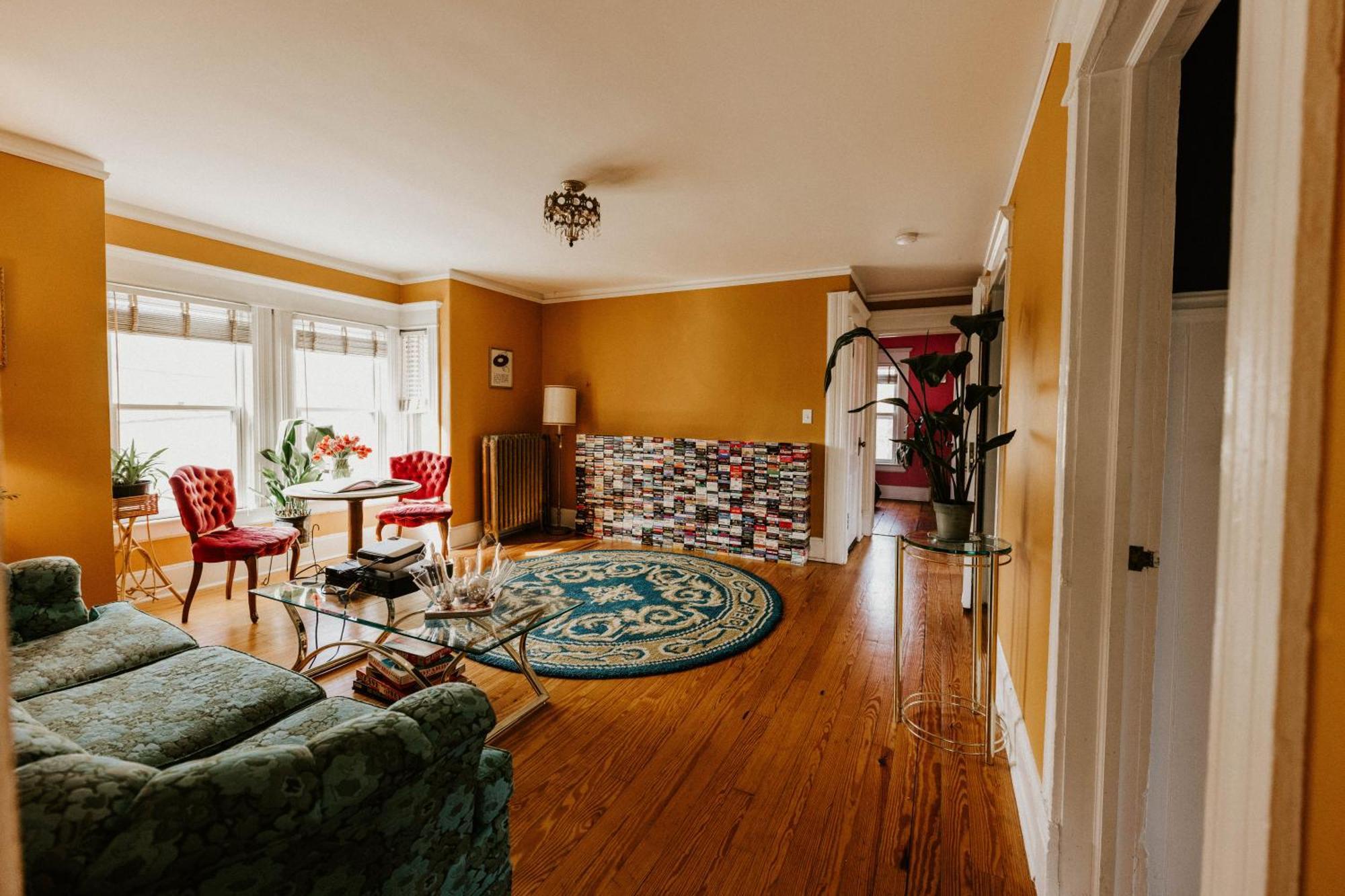 세인트폴 Retro Gem Box Victorian Steps From Irvine Park 아파트 외부 사진
